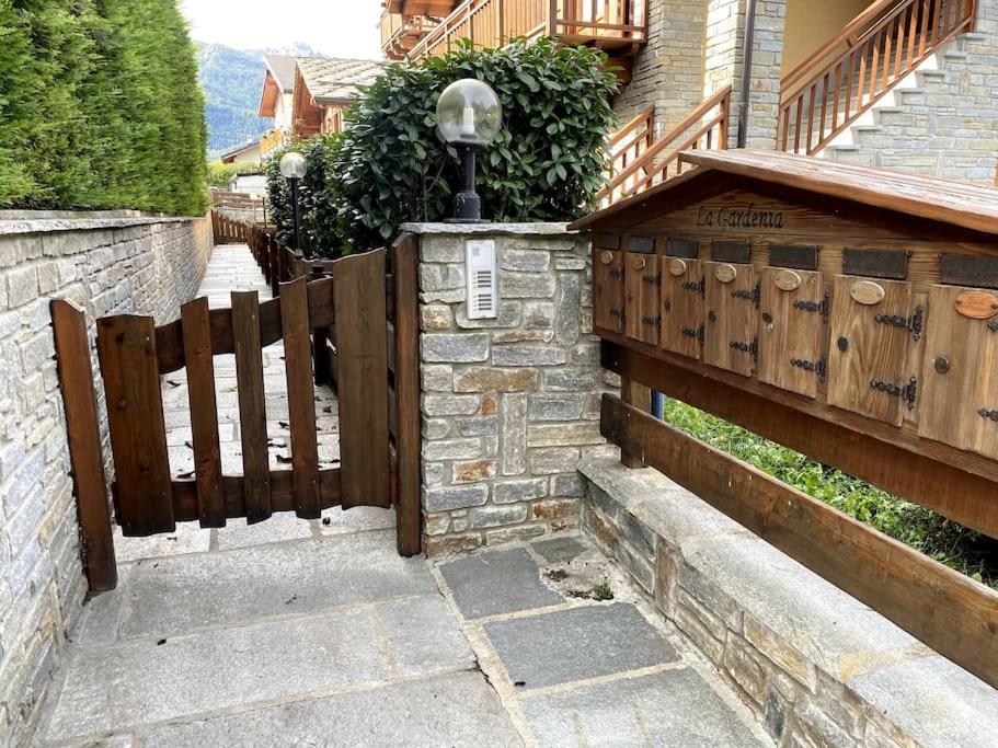 Incantevole Appartamento Con Giardino - Garage Privato E Free Wifi Oulx Exteriér fotografie